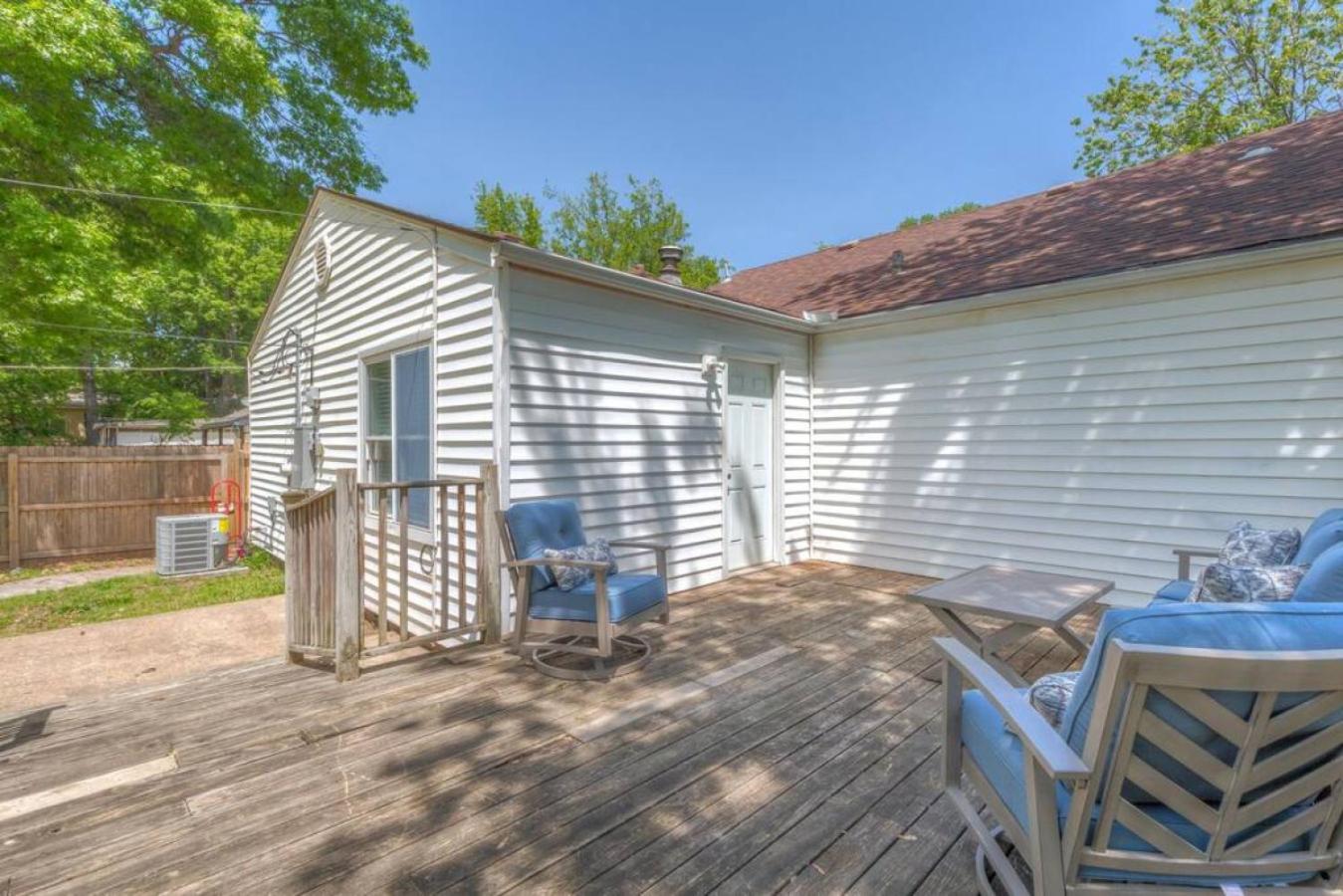 Trendy In Tulsa Villa Exterior photo