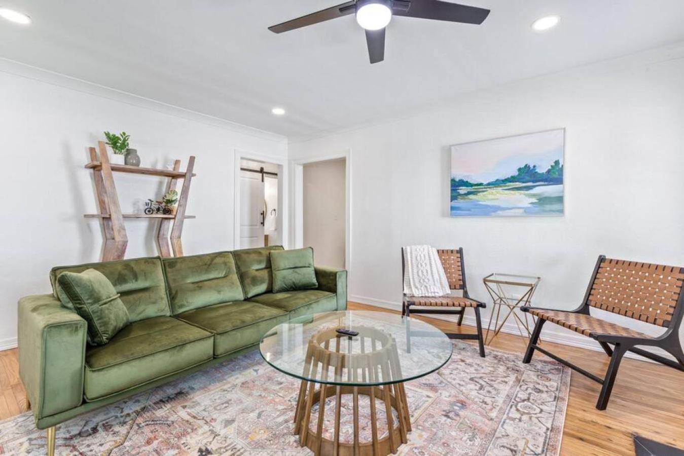 Trendy In Tulsa Villa Exterior photo
